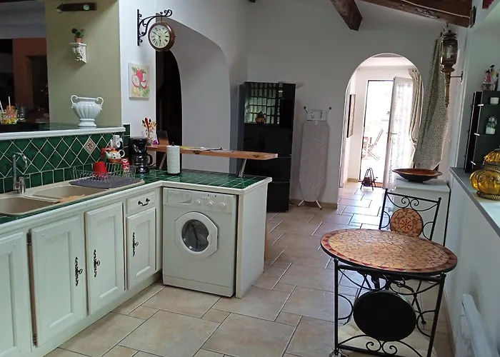 Chateau Winery La Batisse Le Minervois Apartmán La Redorte